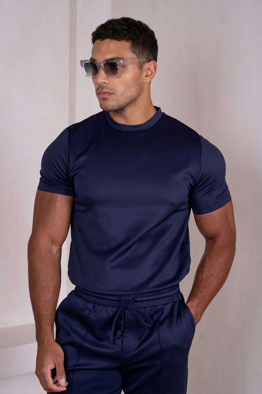 Camiseta Premium Scuba Slim Fit – Azul marino (M/C)