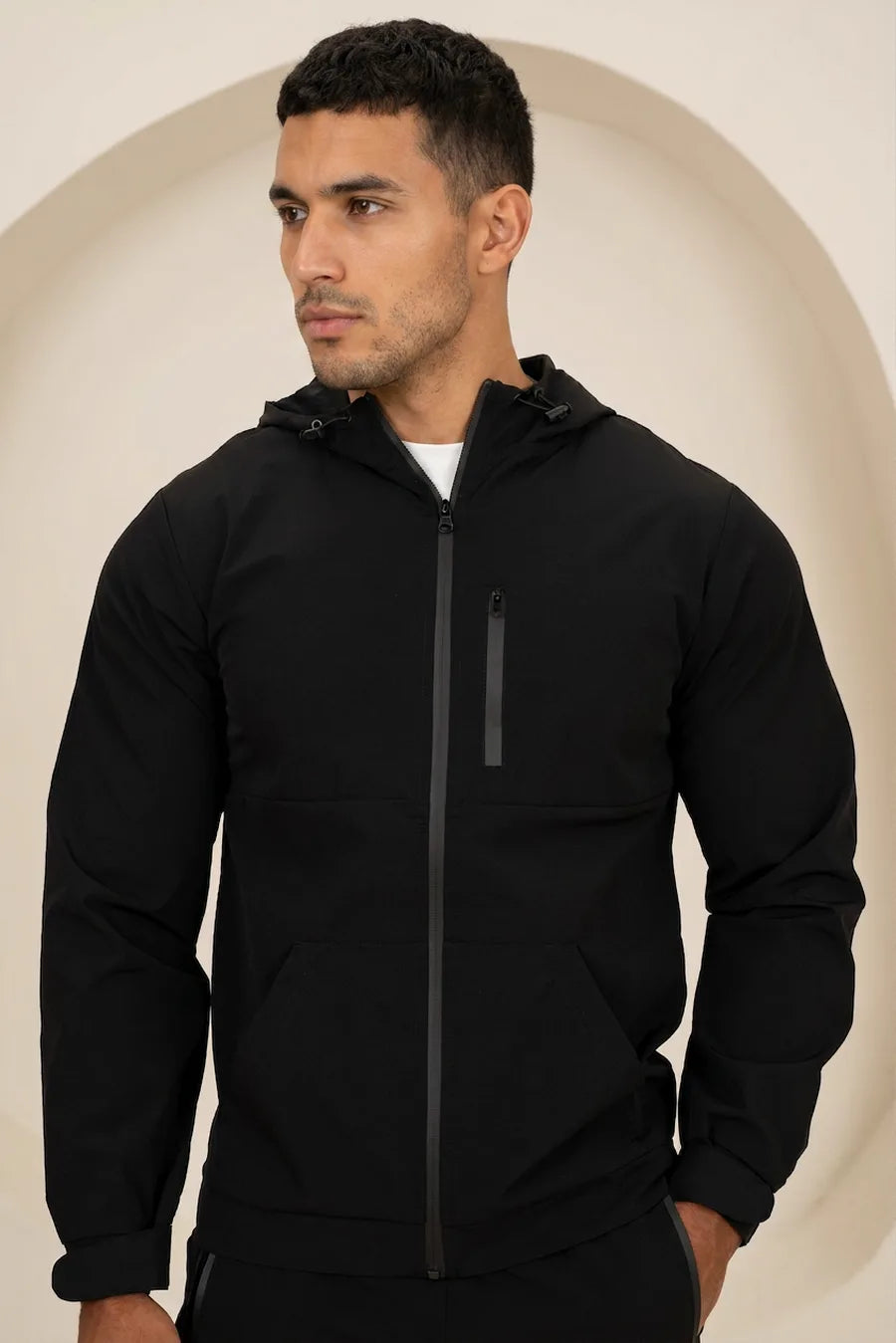 Chaqueta Cortavientos Brushed Tech - Negro
