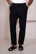 Pantalón sastre con hebilla y pliegues - Negro
