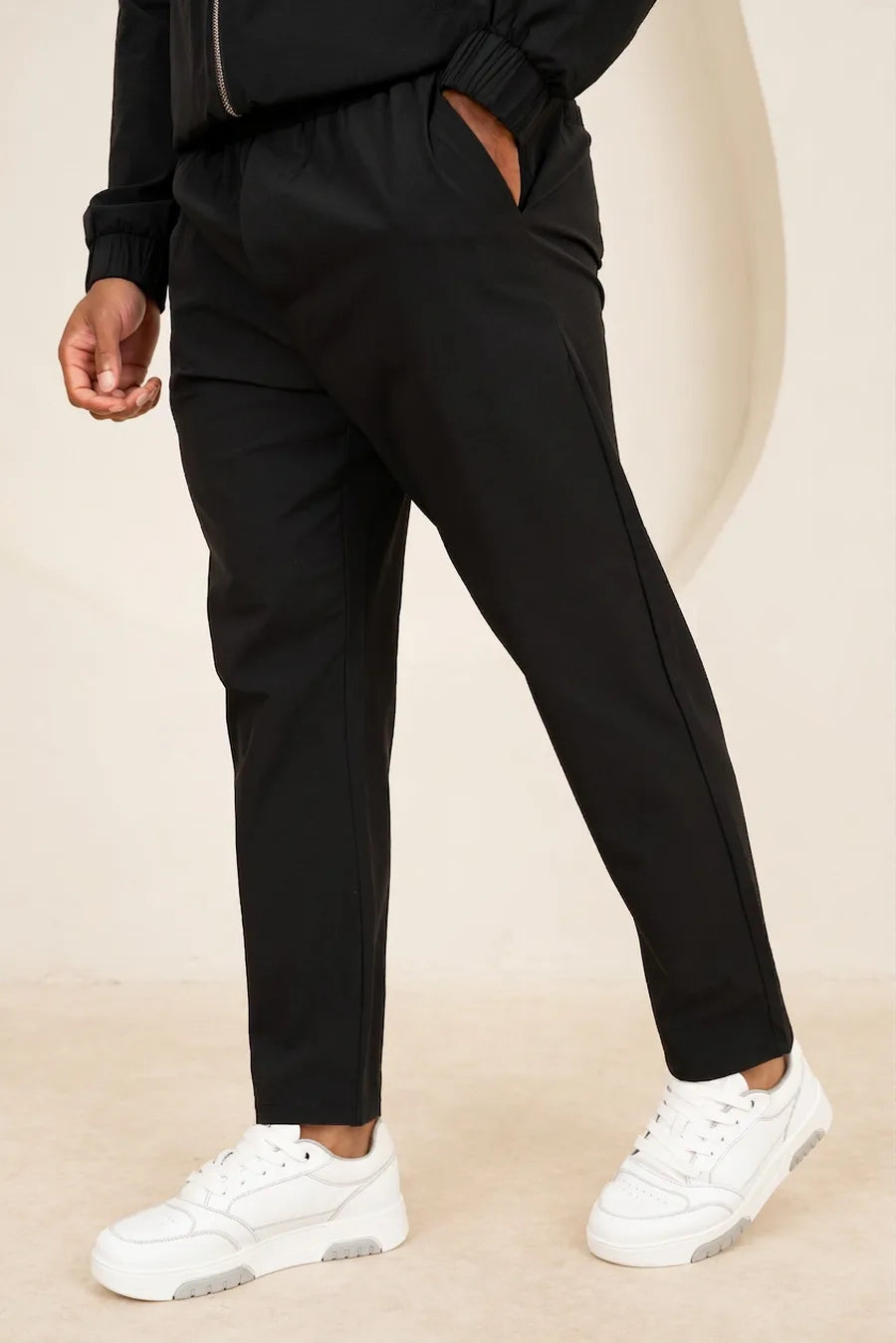 Pantalón Técnico con Forro en Contraste - Negro