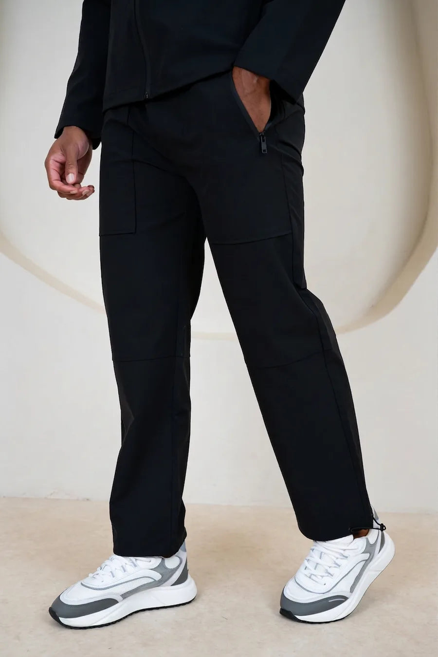 Pantalón Cargo Técnico Cepillado Pinnacle - Negro